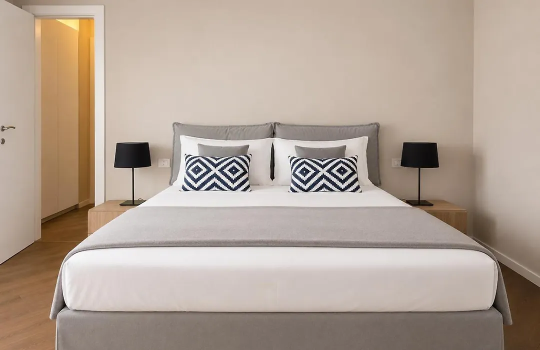 Comecasa Attic 3 Min Walk From Duomo-1